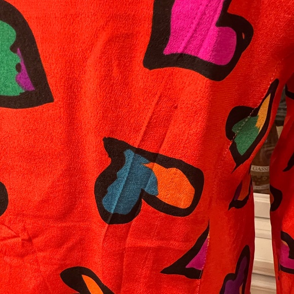 Vintage Escada Red Heart Print Blouse with Neck Bow 34 S - Picture 6 of 16